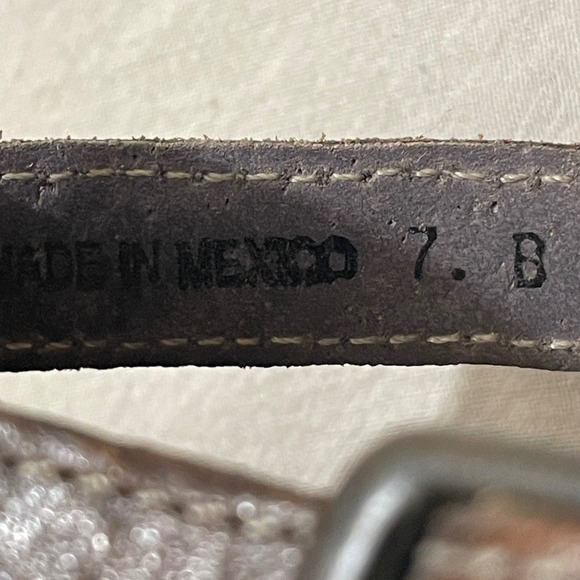 Bedstu Womens Size 7 Leather Strappy Wooden Wedge Sandals Brown - Picture 7 of 13